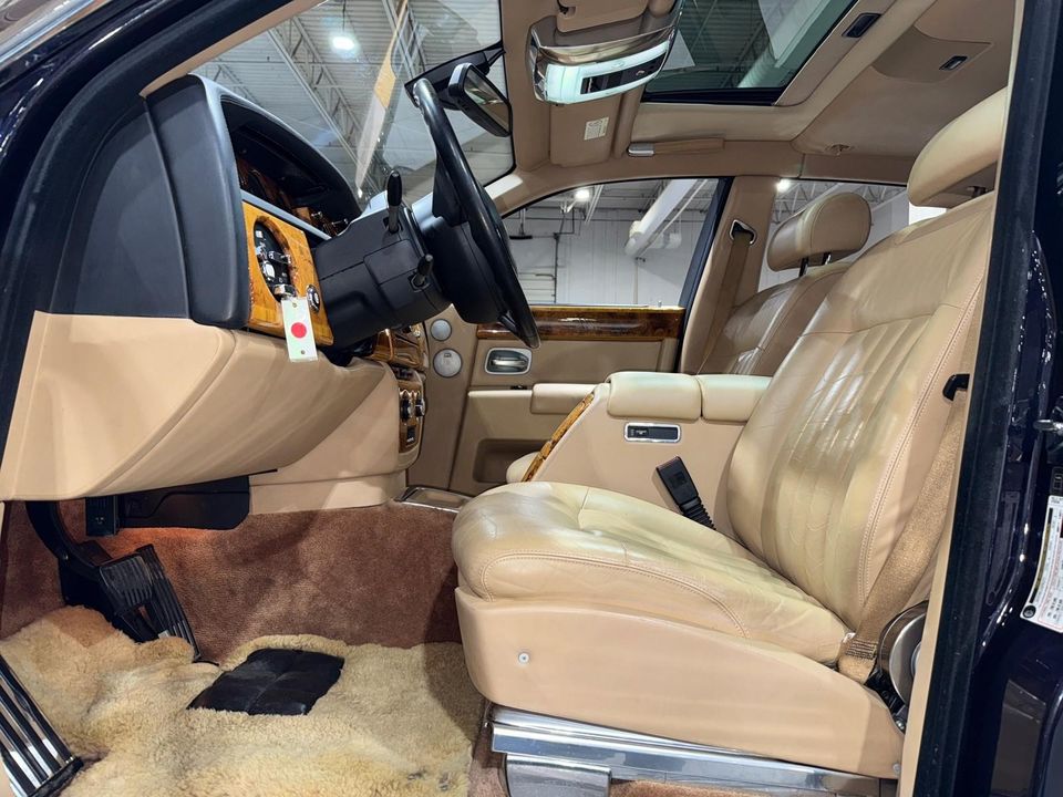2005 Rolls-Royce Phantom