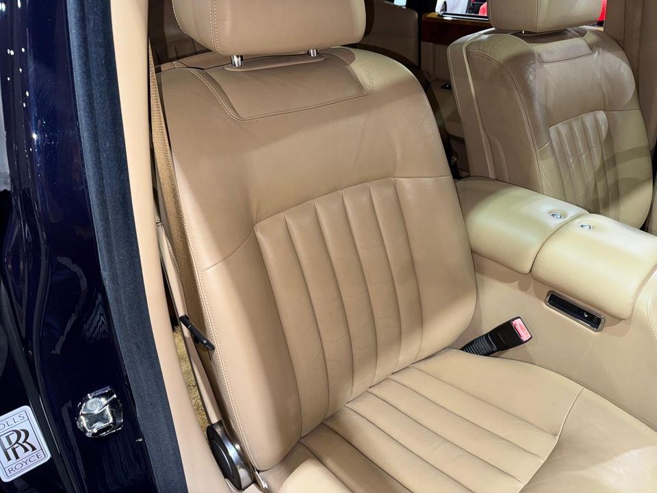 2005 Rolls-Royce Phantom
