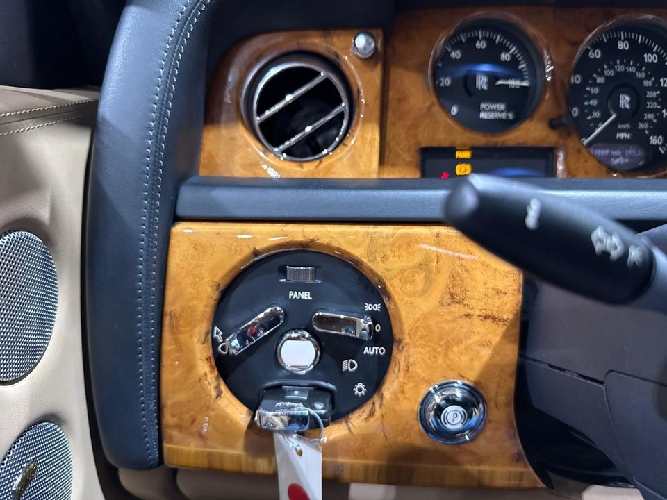 2005 Rolls-Royce Phantom