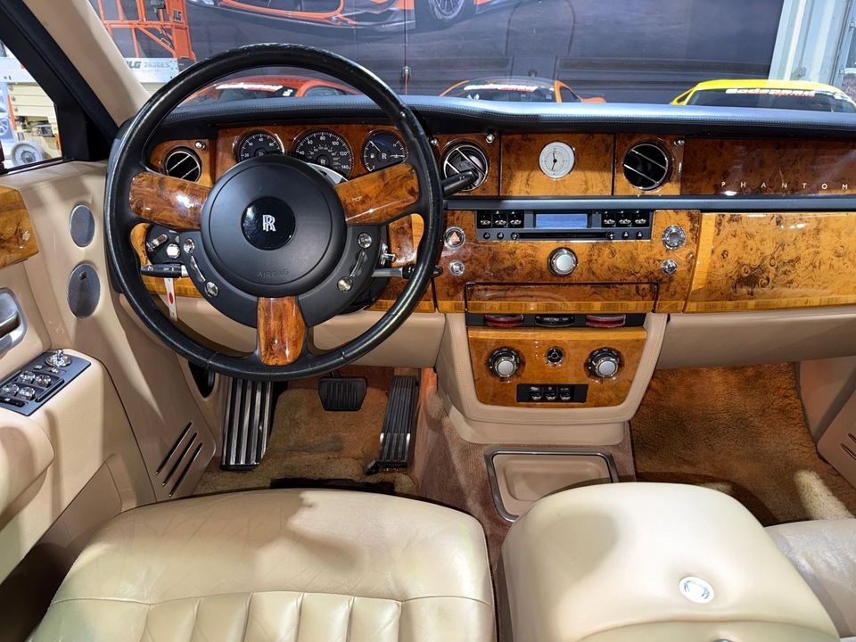 2005 Rolls-Royce Phantom