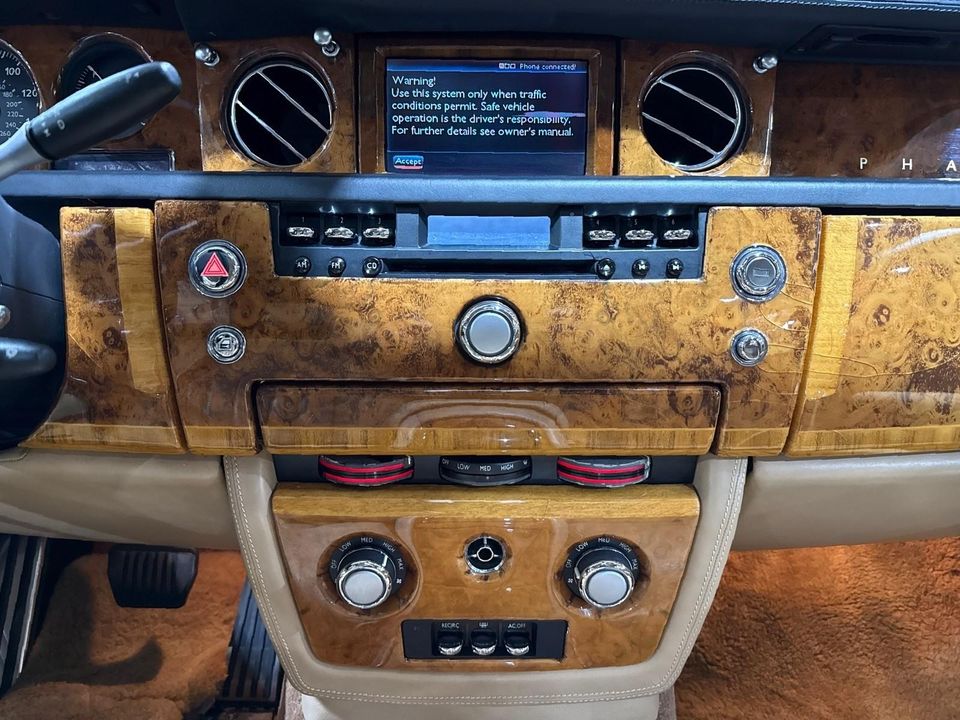 2005 Rolls-Royce Phantom