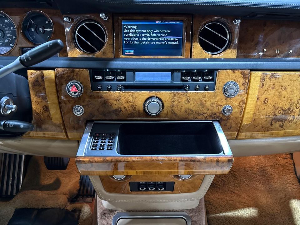 2005 Rolls-Royce Phantom