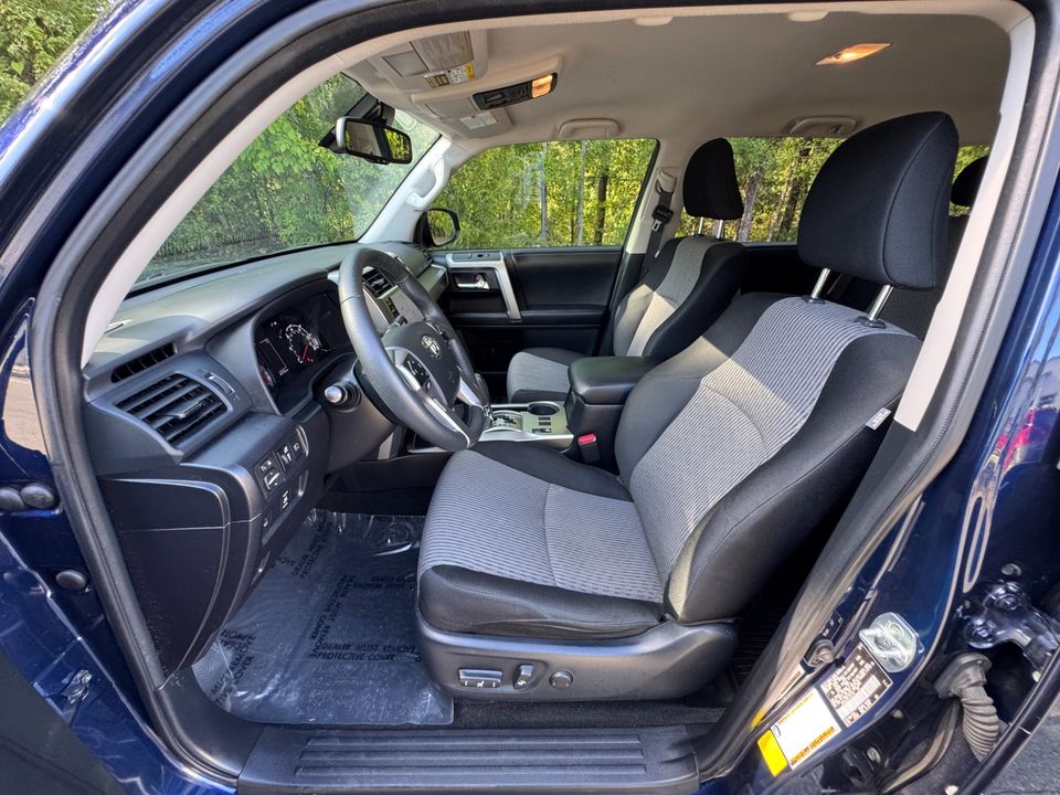 2020 Toyota 4Runner SR5
