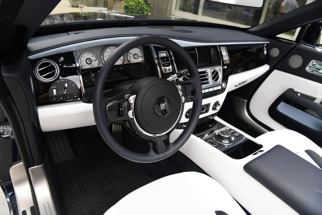 2020 Rolls-Royce Dawn