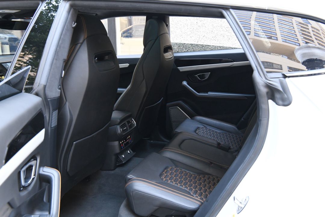 2021 Lamborghini Urus