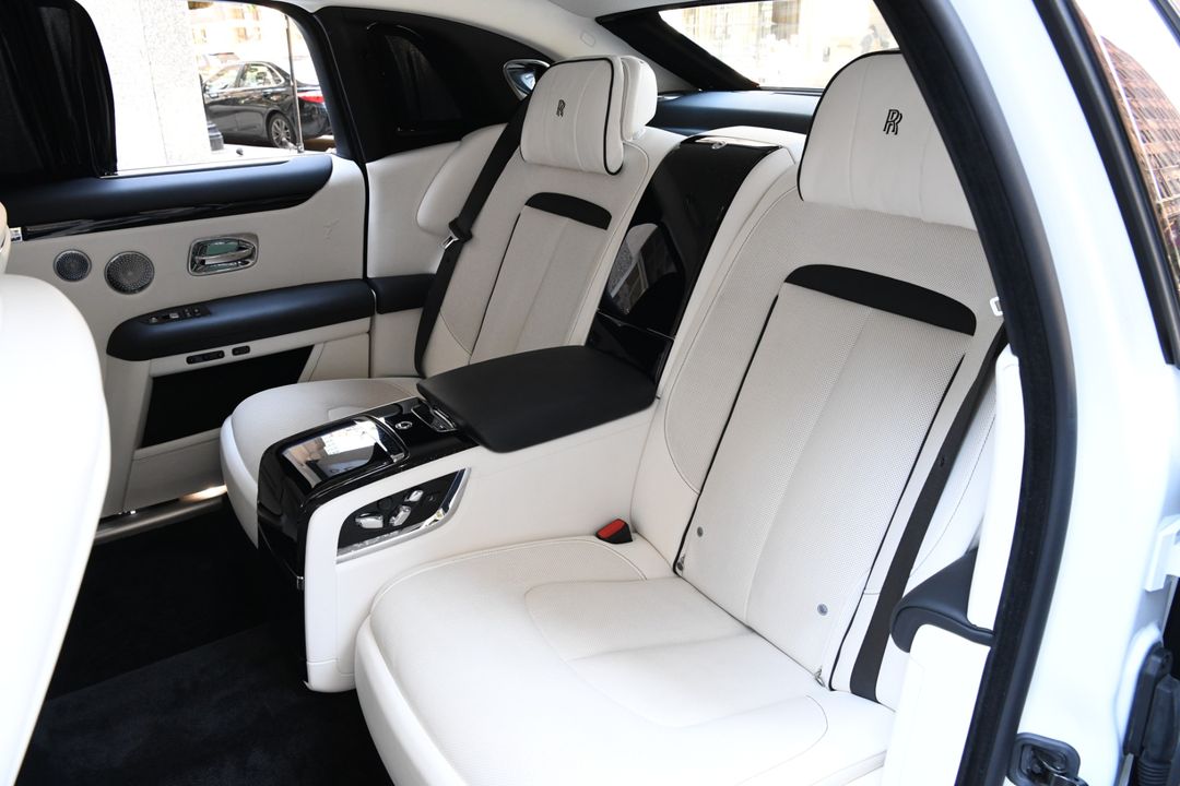 2021 Rolls-Royce GHOST