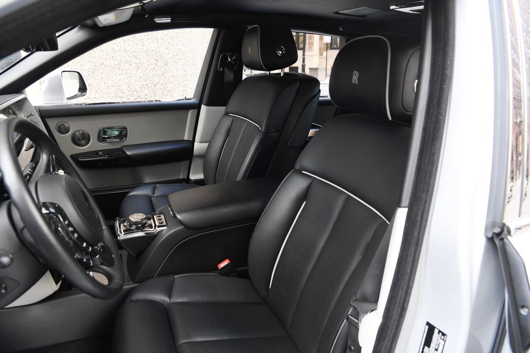 2020 Rolls-Royce Phantom