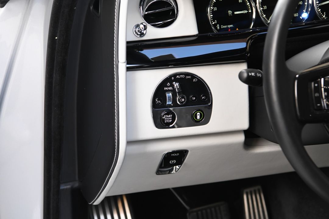 2020 Rolls-Royce Phantom
