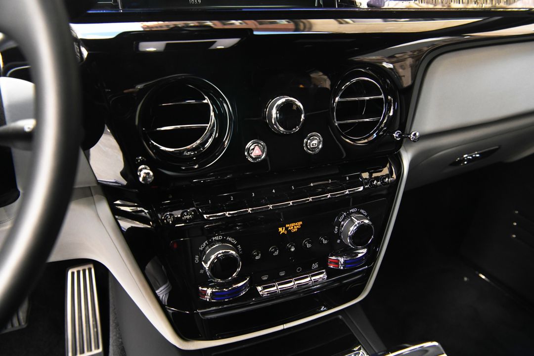 2020 Rolls-Royce Phantom