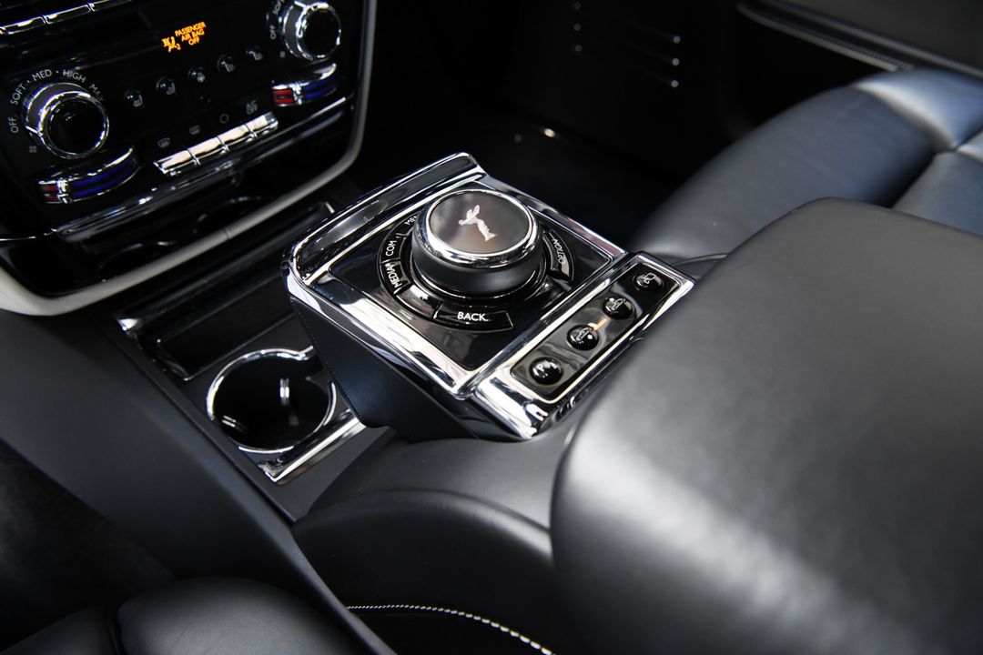 2020 Rolls-Royce Phantom