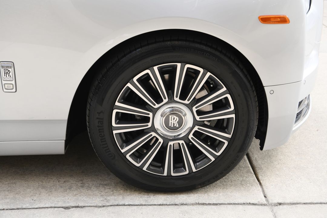 2020 Rolls-Royce Phantom