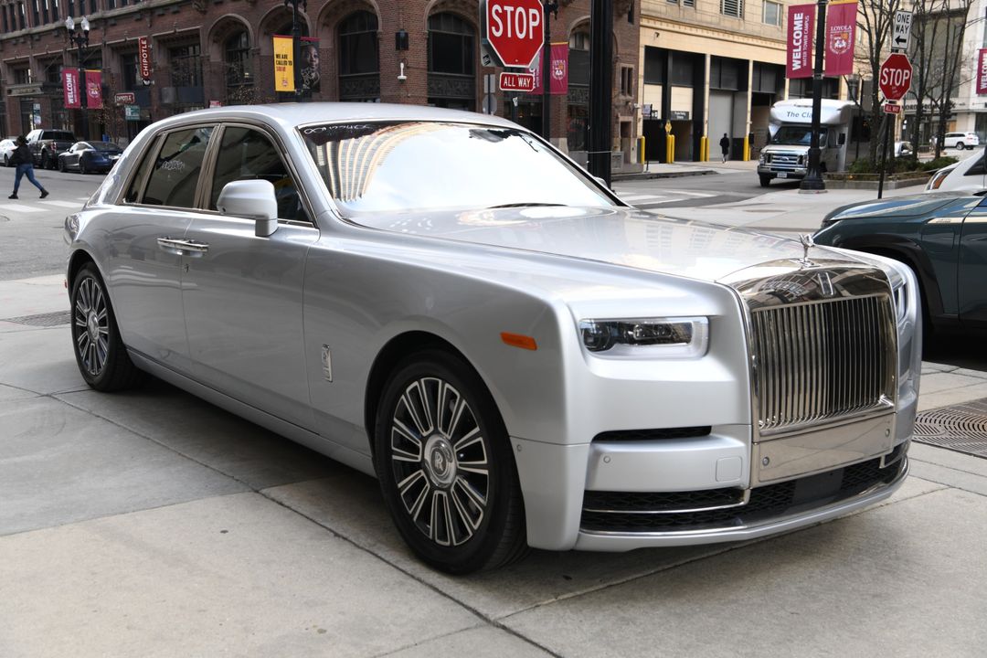 2020 Rolls-Royce Phantom