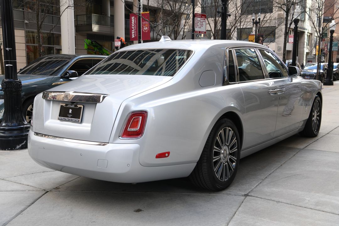 2020 Rolls-Royce Phantom