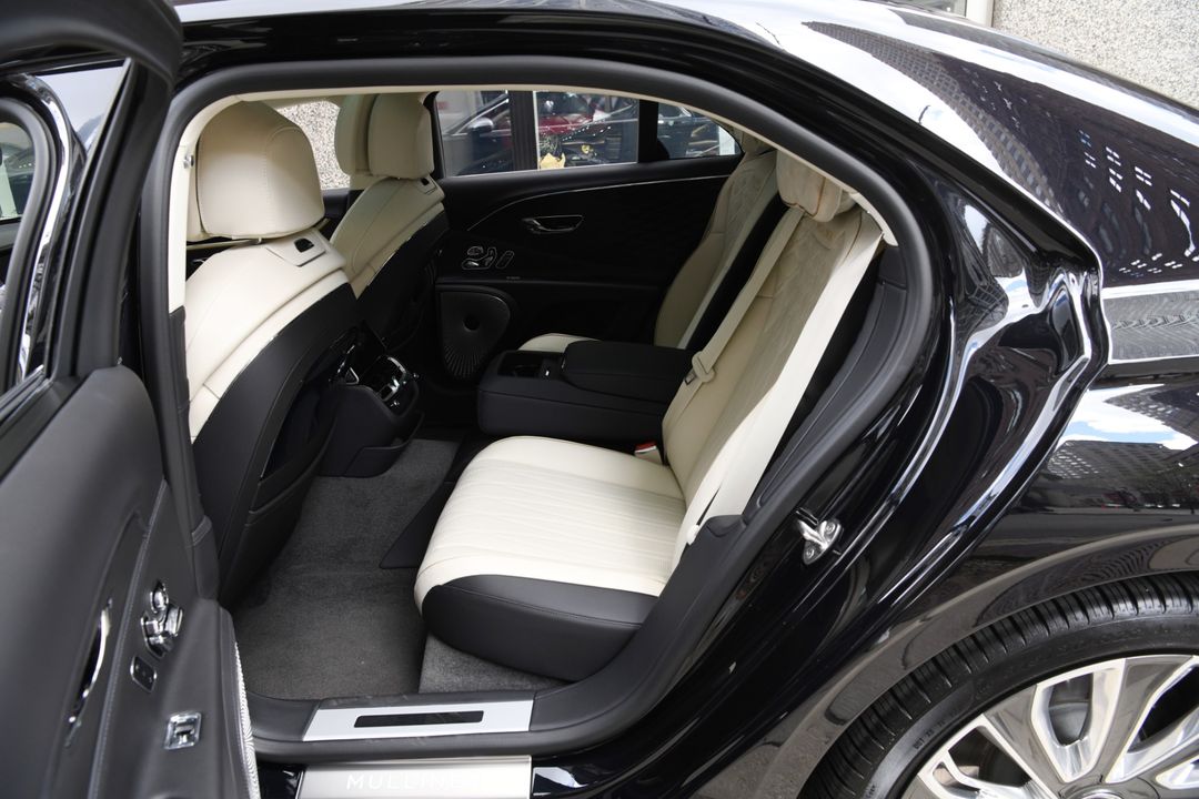 2022 Bentley Flying Spur