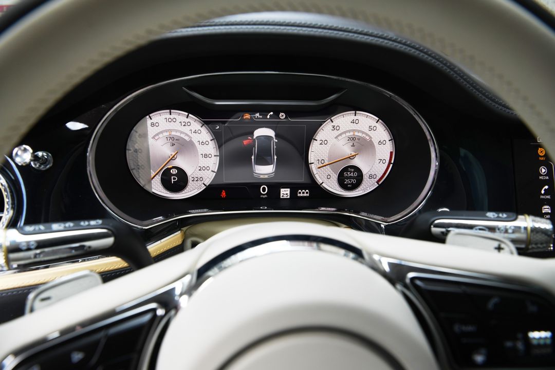 2022 Bentley Flying Spur