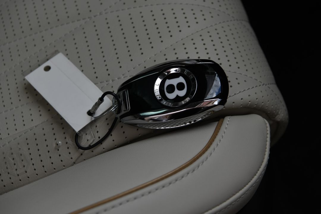 2022 Bentley Flying Spur