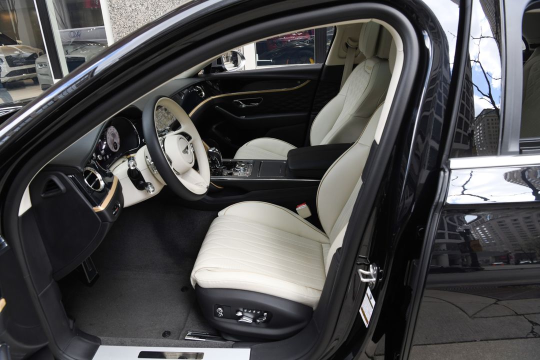2022 Bentley Flying Spur