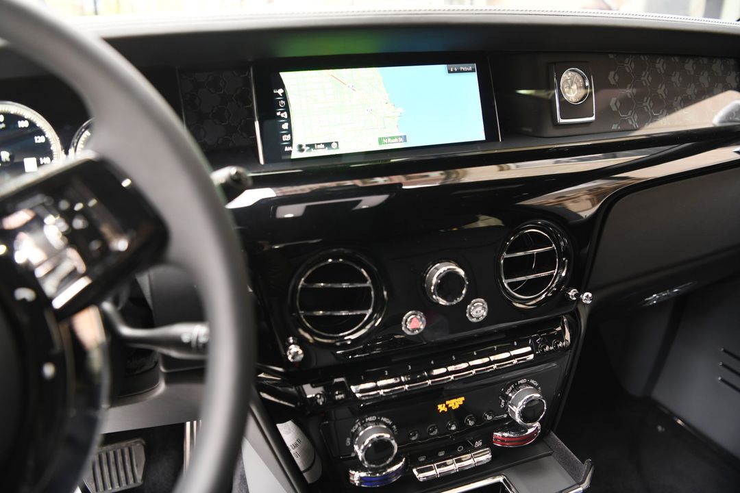 2022 Rolls-Royce Phantom