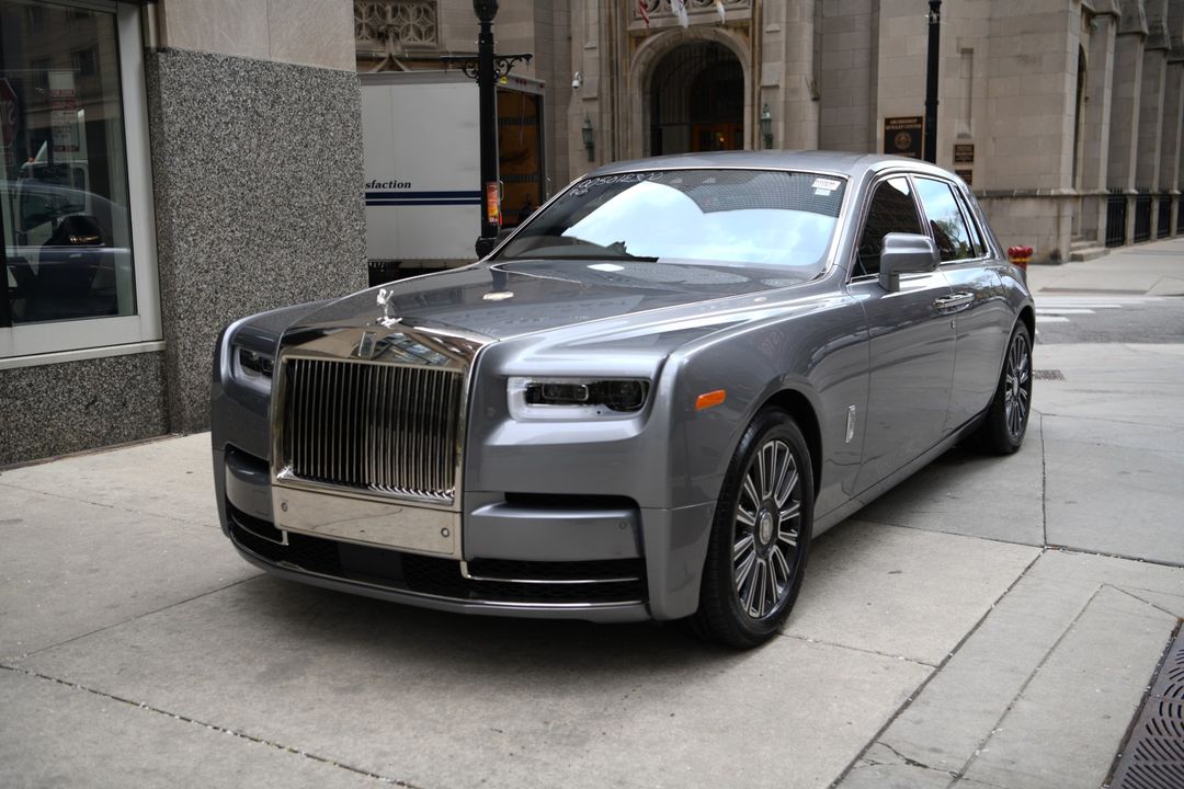 2022 Rolls-Royce Phantom