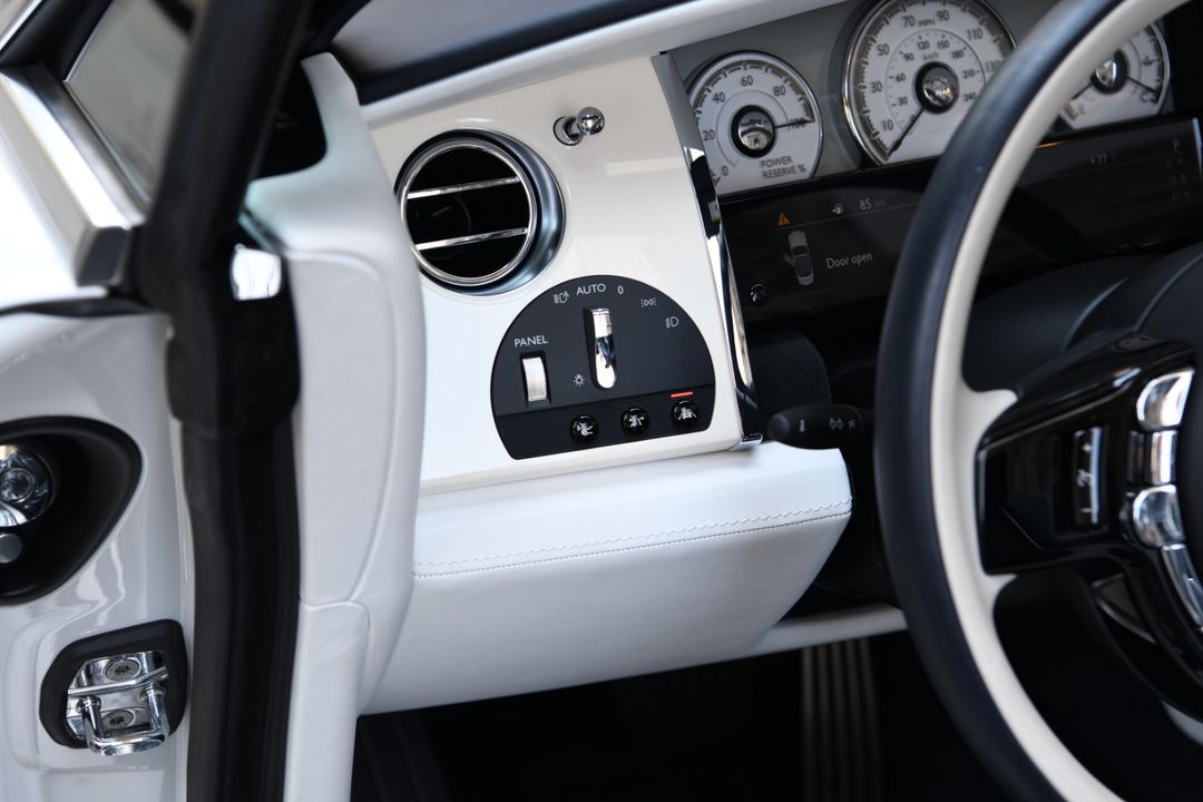 2019 Rolls-Royce Dawn