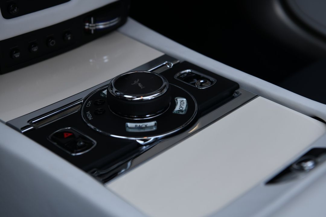 2019 Rolls-Royce Dawn