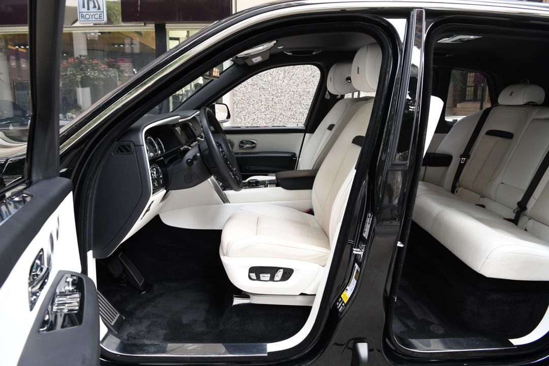 2023 Rolls-Royce Cullinan