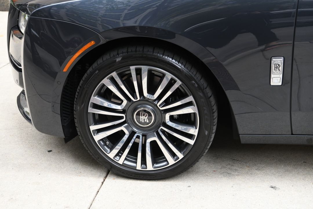 2024 Rolls-Royce Ghost