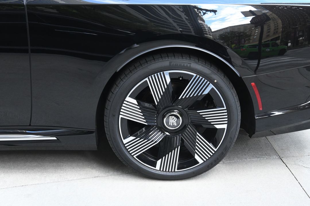 2024 Rolls-Royce Spectre