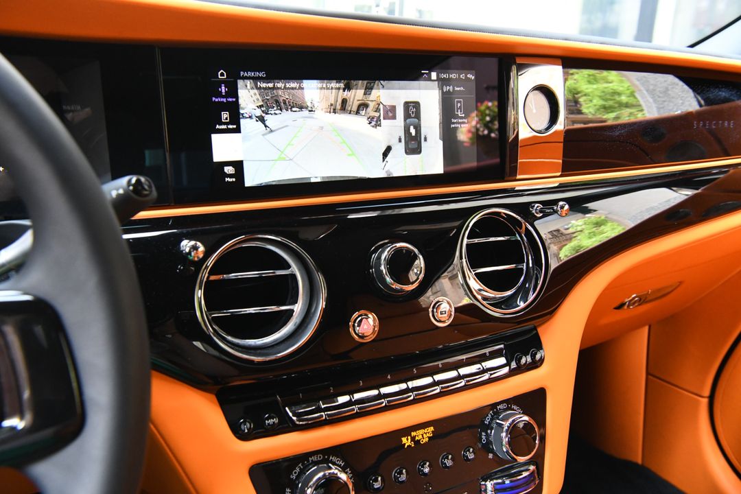 2024 Rolls-Royce Spectre