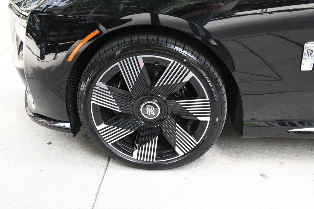 2024 Rolls-Royce Spectre