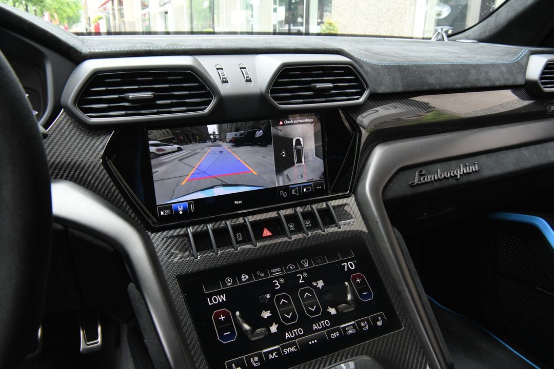 2024 Lamborghini Urus