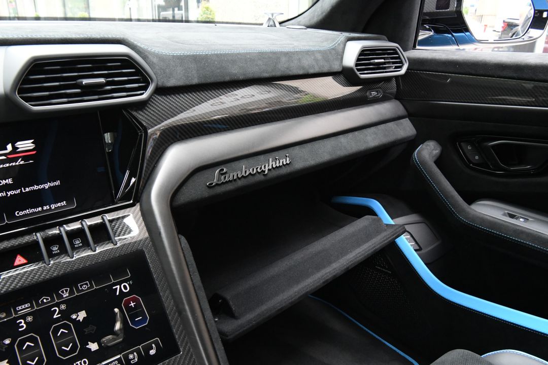 2024 Lamborghini Urus