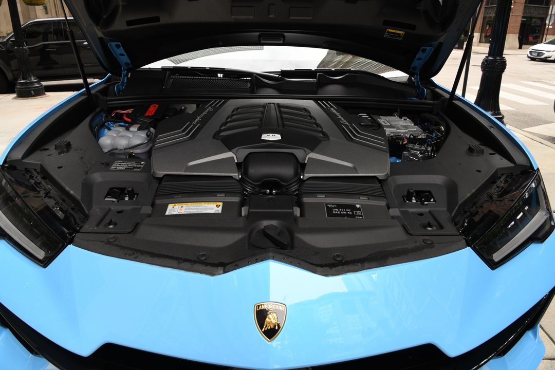 2024 Lamborghini Urus