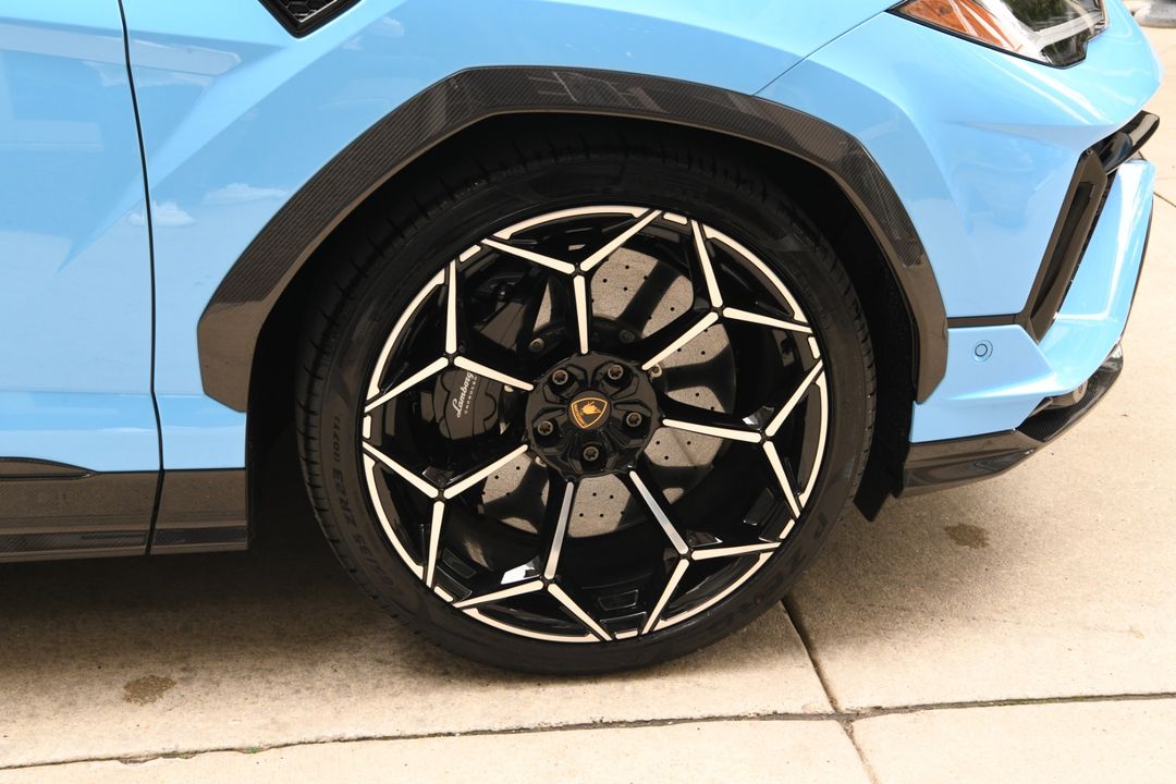 2024 Lamborghini Urus
