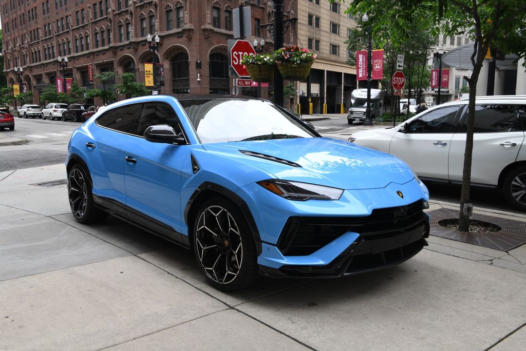 2024 Lamborghini Urus