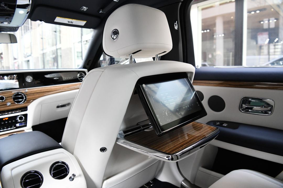 2024 Rolls-Royce Ghost