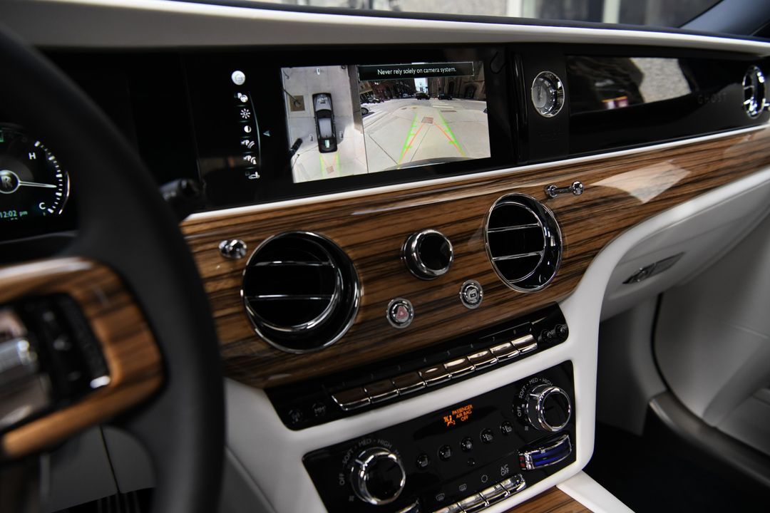 2024 Rolls-Royce Ghost