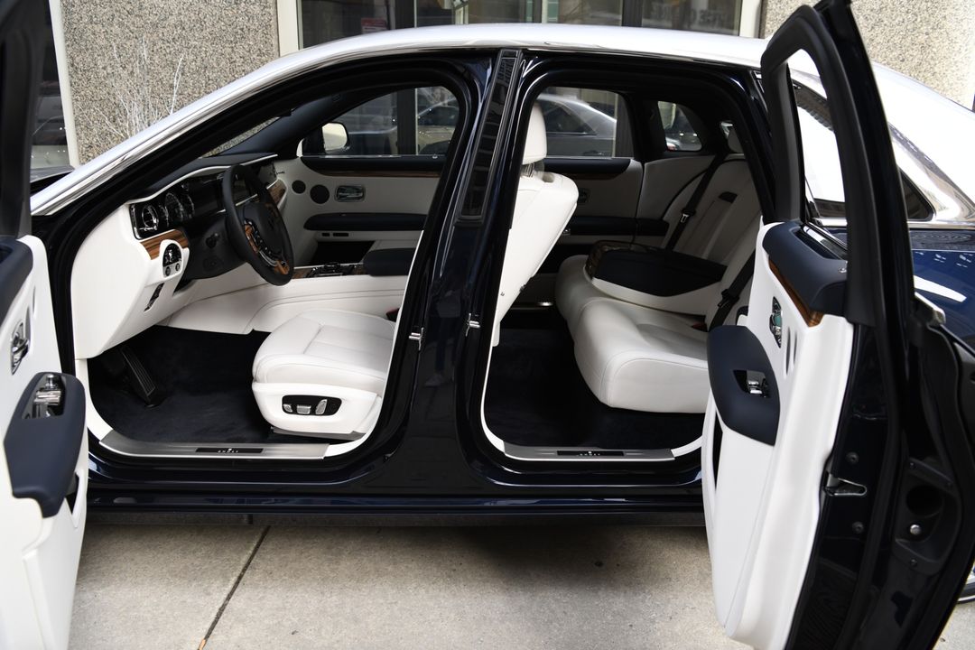 2024 Rolls-Royce Ghost