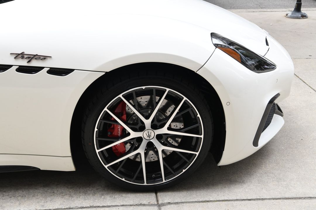 2024 Maserati GranCabrio