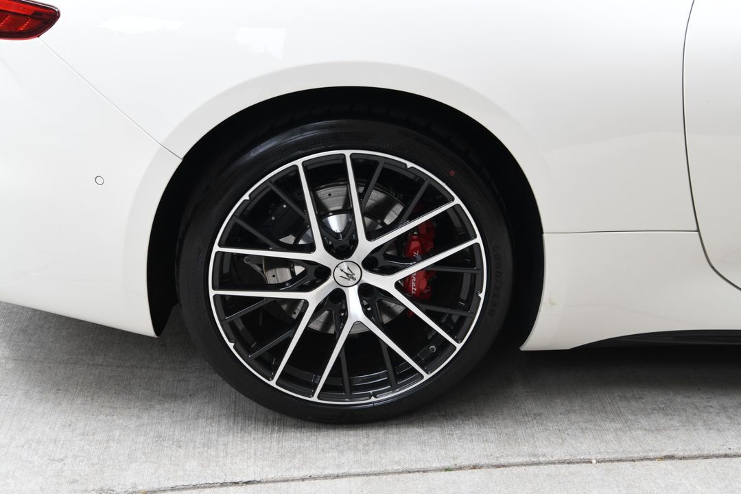 2024 Maserati GranCabrio