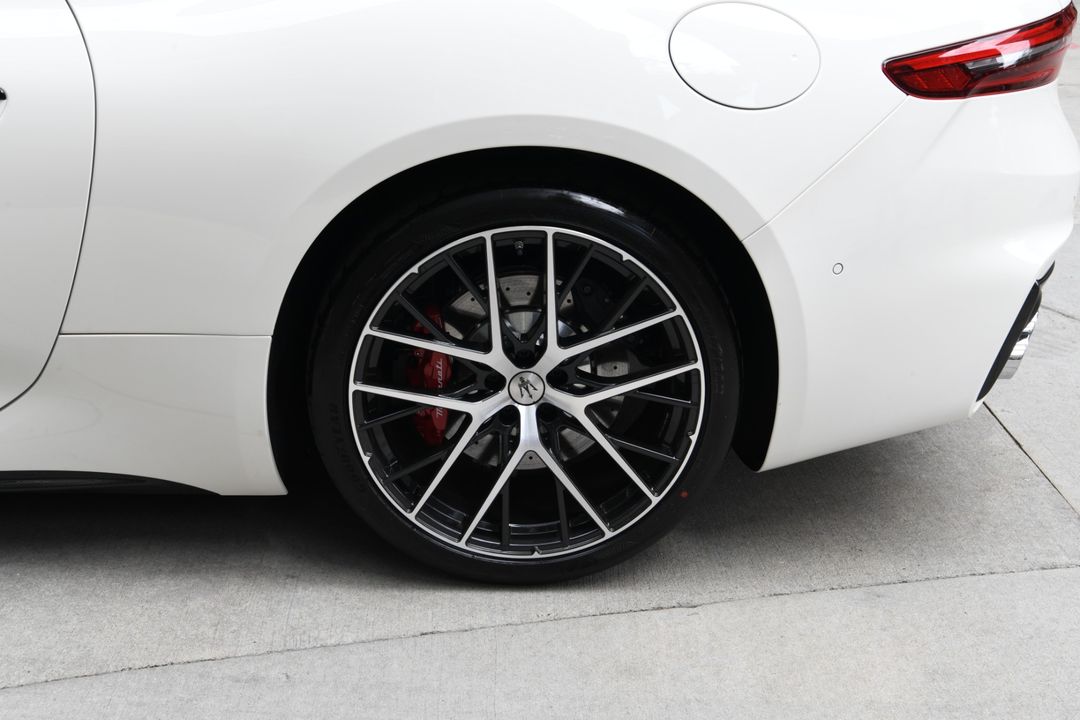 2024 Maserati GranCabrio