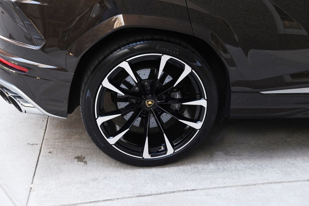 2021 Lamborghini Urus