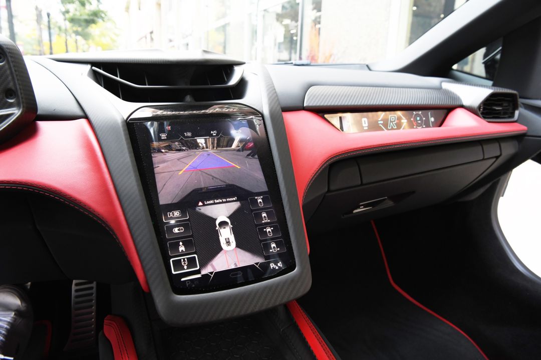 2024 Lamborghini Revuelto