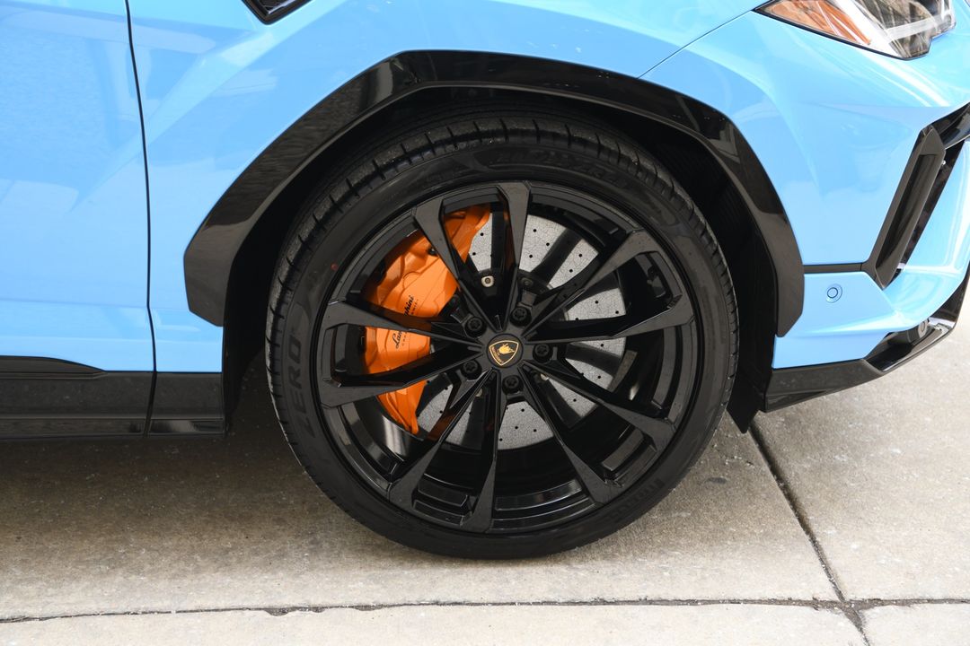2024 Lamborghini Urus
