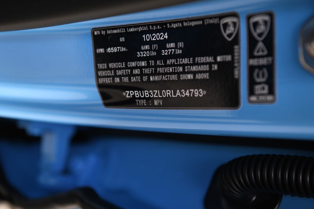 2024 Lamborghini Urus