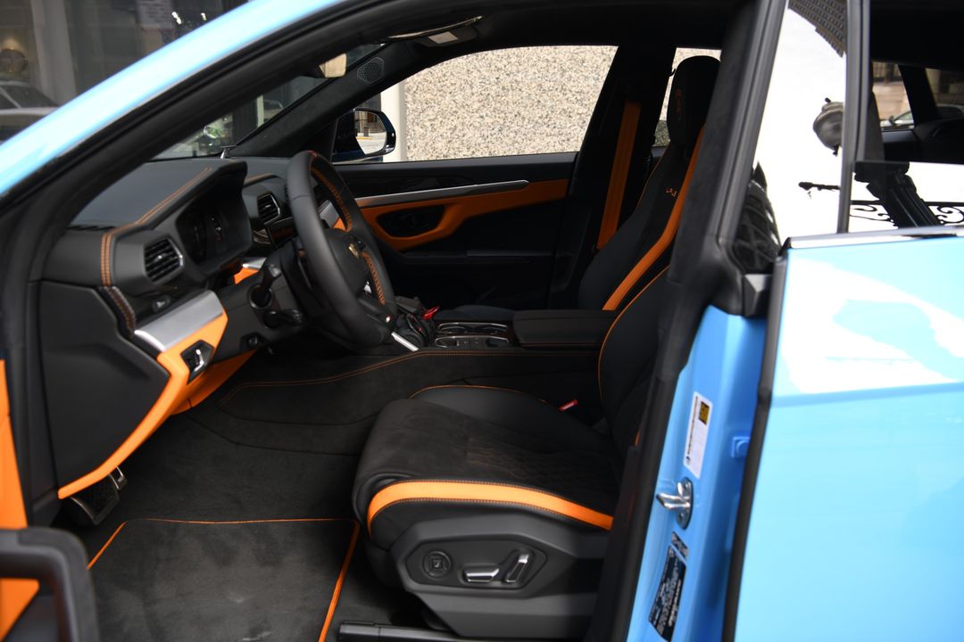 2024 Lamborghini Urus