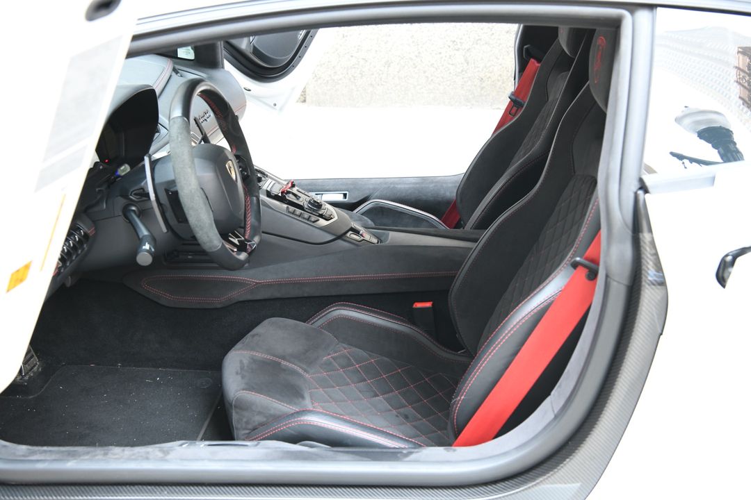 2018 Lamborghini Aventador