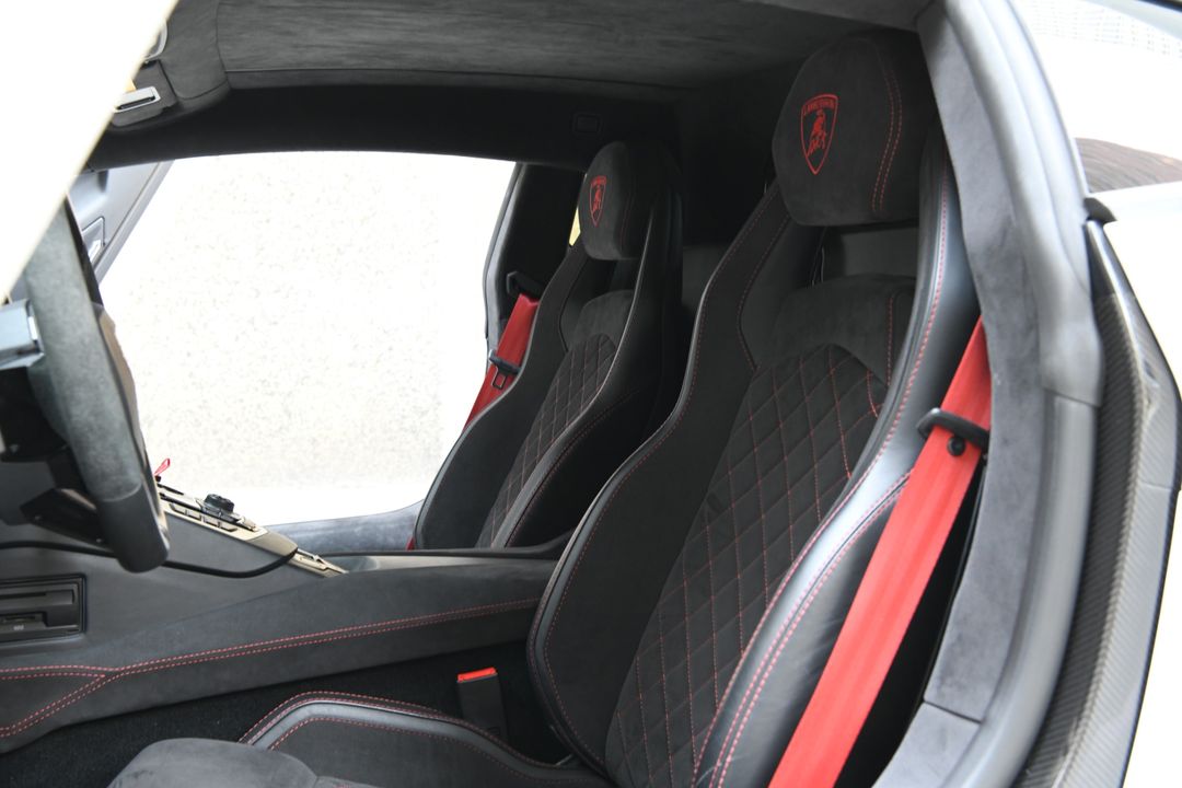 2018 Lamborghini Aventador