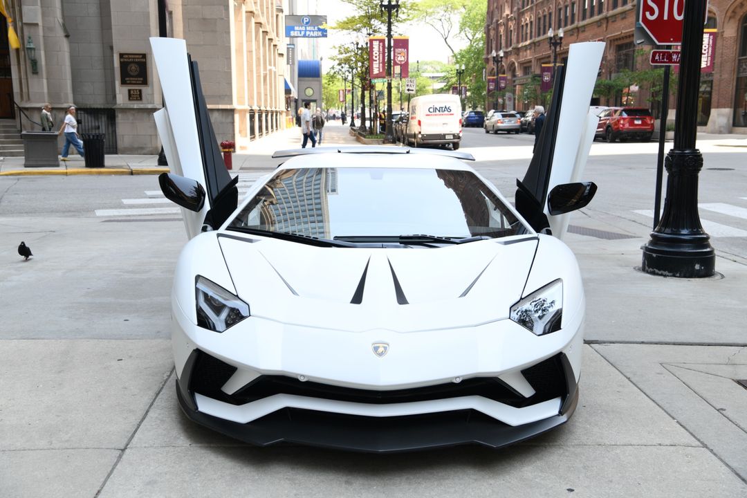 2018 Lamborghini Aventador