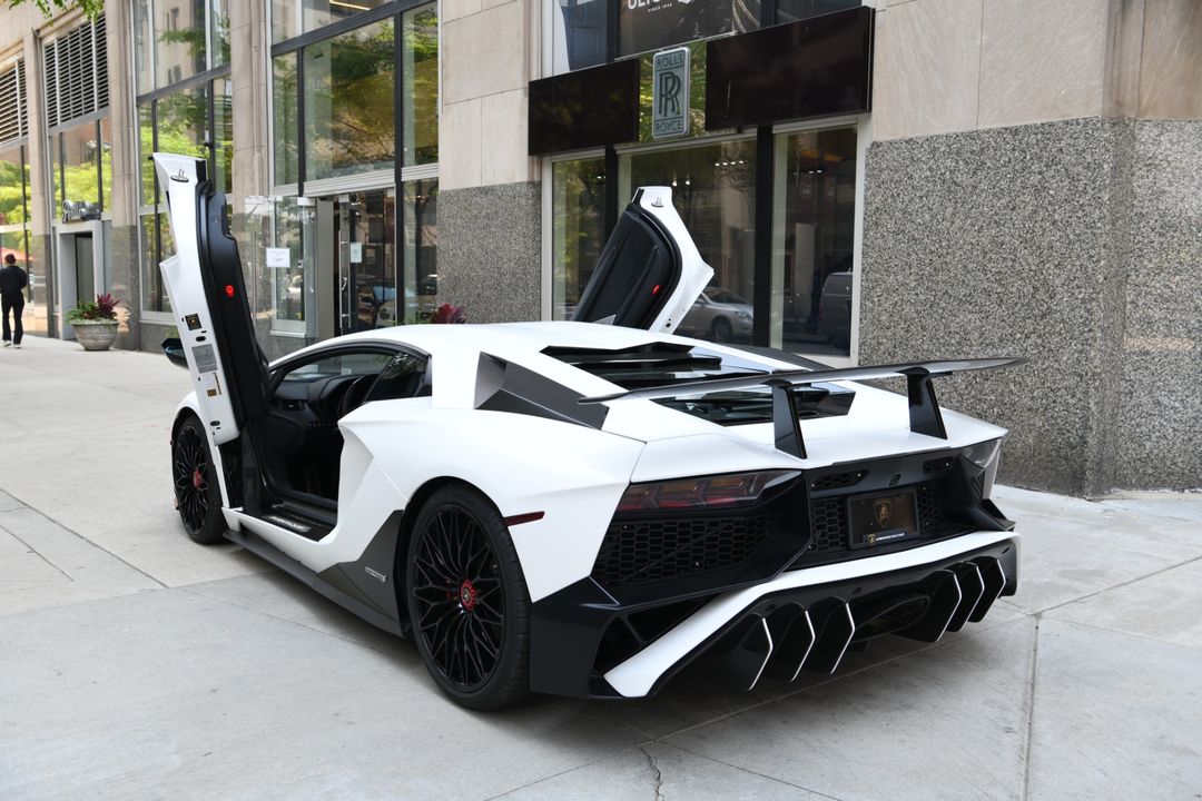 2018 Lamborghini Aventador